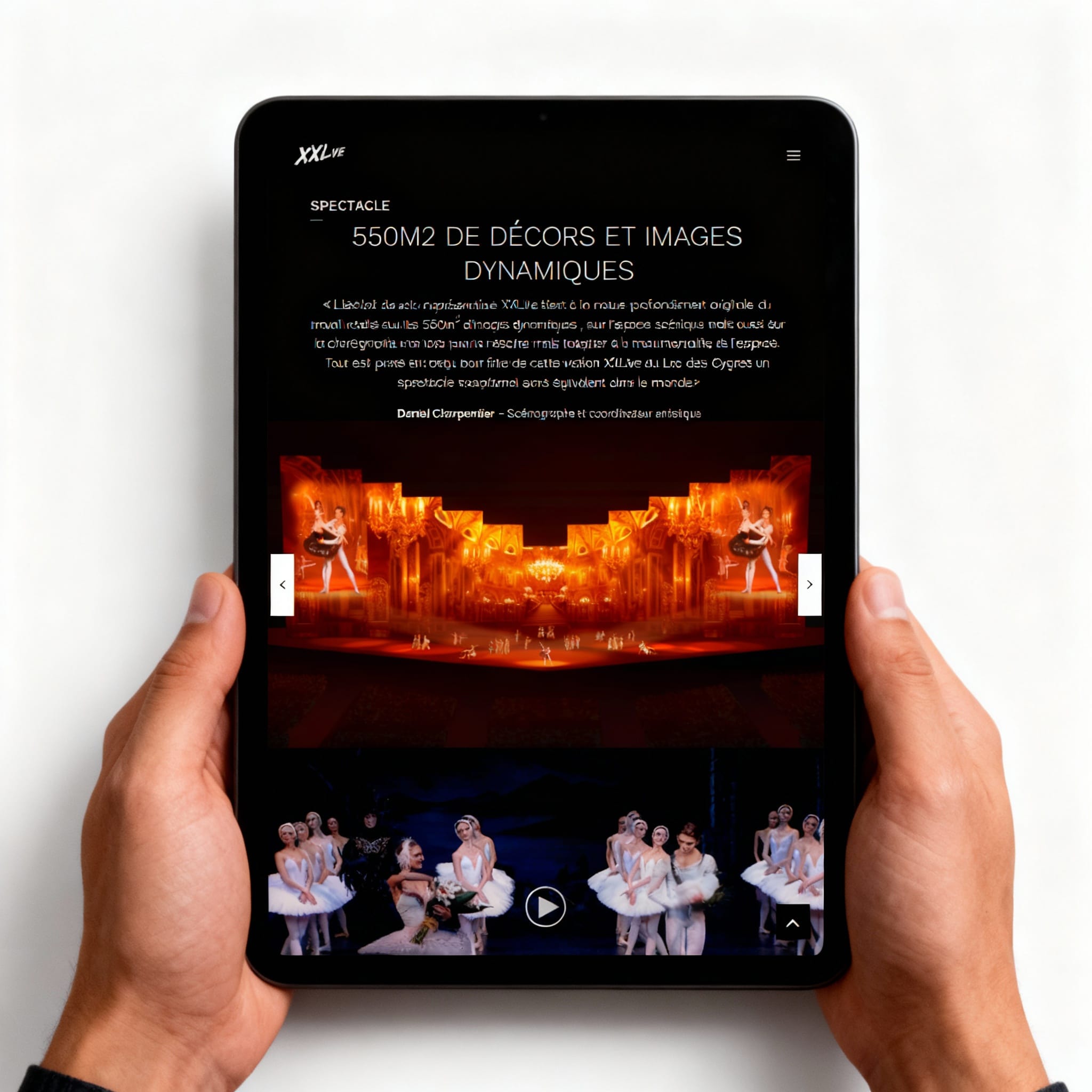 Maquette du site événementiel "Lac des Cygnes" à Paris affichée sur une tablette, illustrant l'affichage adaptatif et la fluidité de navigation.